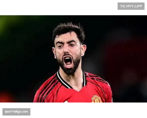 拜仁有意汉堡门将费尔南德斯，球员合同含自动续约条款